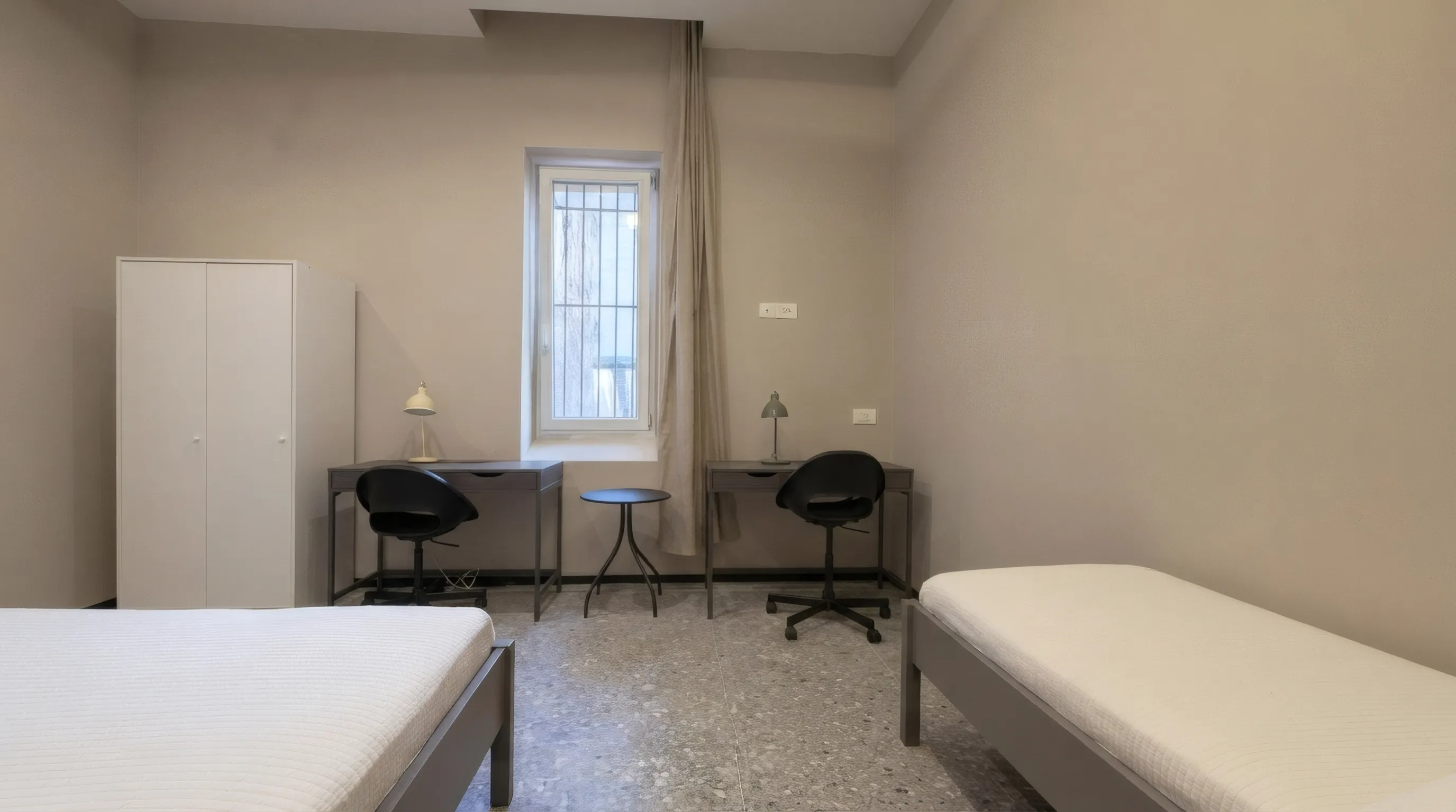 Camera doppia della residenza Housing Flora Suite